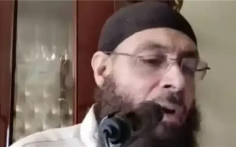 تسريبات جديدة فيديو مناقشة الدكتوراة للشخص المتهم بالإساءة لأبوي النبي